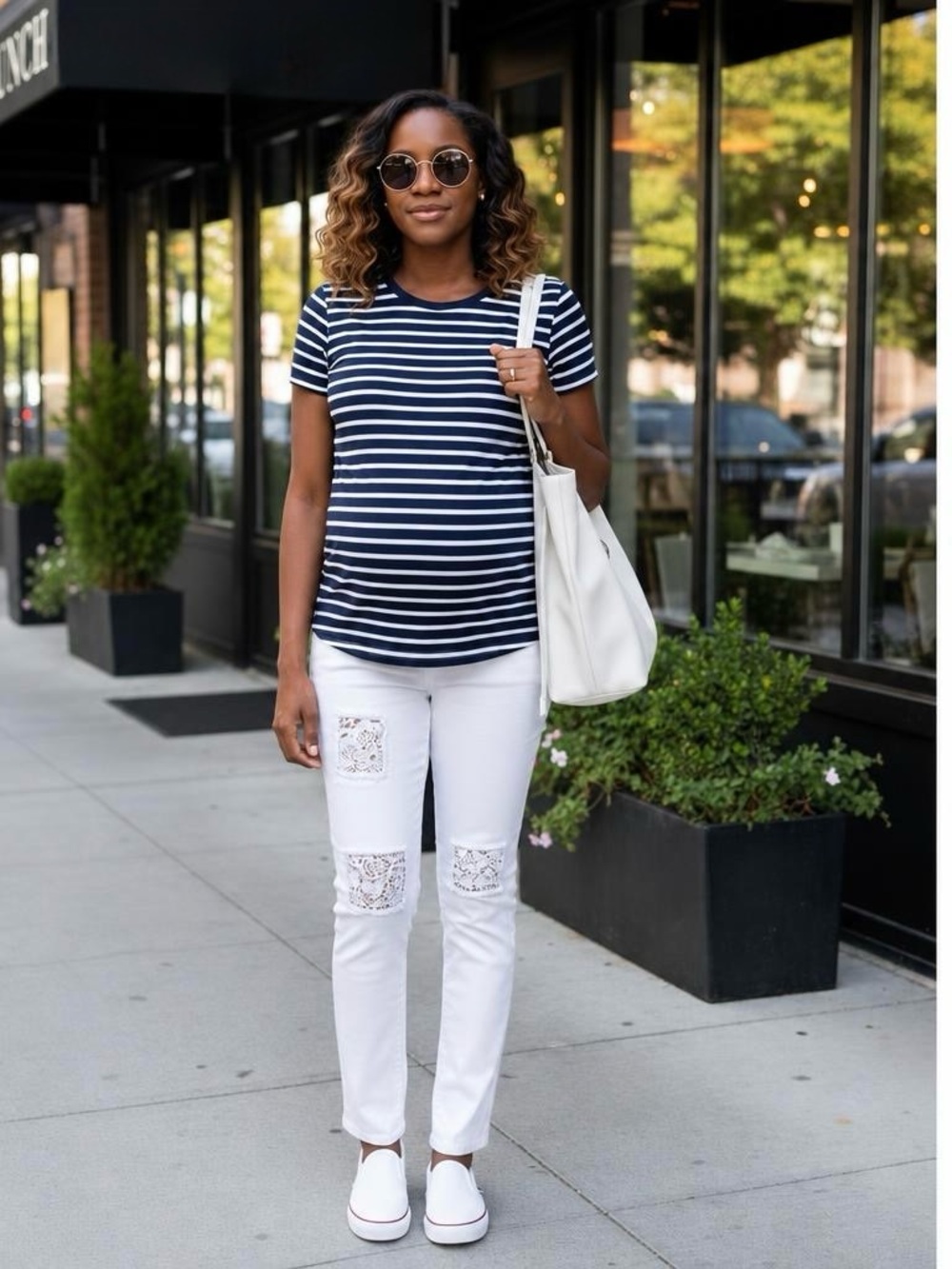 NWT Indigo Rein White Lace Distressed Maternity Jeans Size Large (Fits Medium/6)